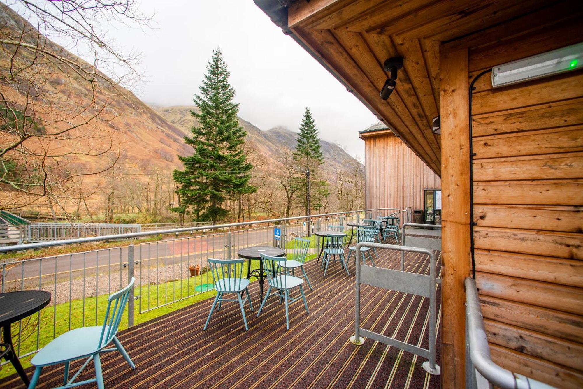 Glen Nevis Youth Hostel Fort William Exteriör bild The view from the balcony of the visitor centre